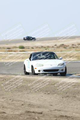 media/Oct-18-2025-Speed Ventures (Sat) [[8b3b7cf525]]/Yellow/Session 3 (Sunset)/